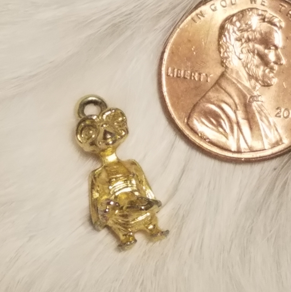 Vintage Gold E.T. Charm